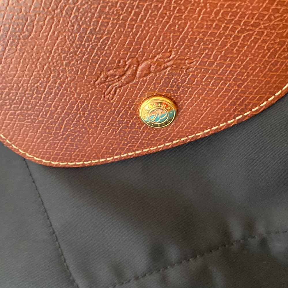 Authentic classic black LongChamp Nylon M Le Pilage no zipper tote bag purse